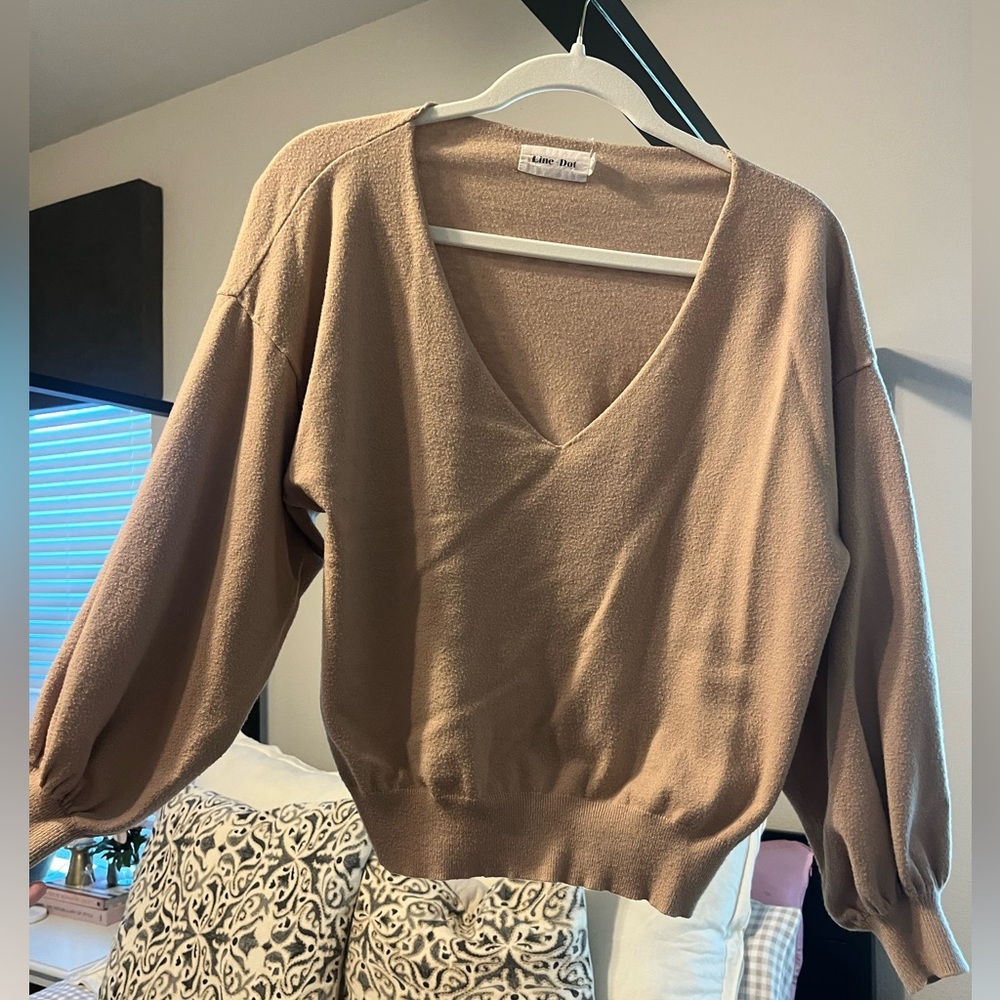 Line & Dot Sweater